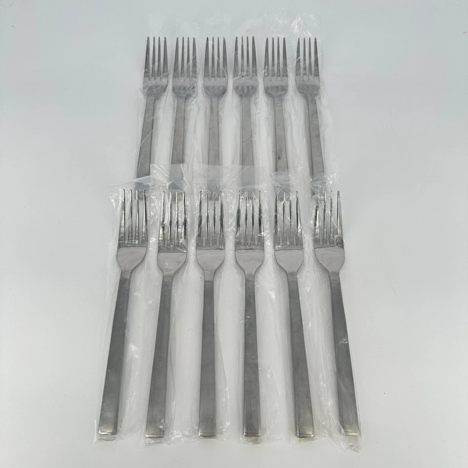 ONEIDA Chef's Table Satin 8" Dinner Fork Set of 12 18/0 Stainless Steel B449FDNF