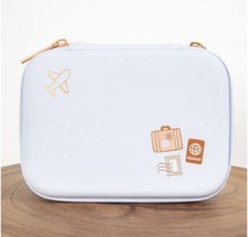 Monat Travel Case New
