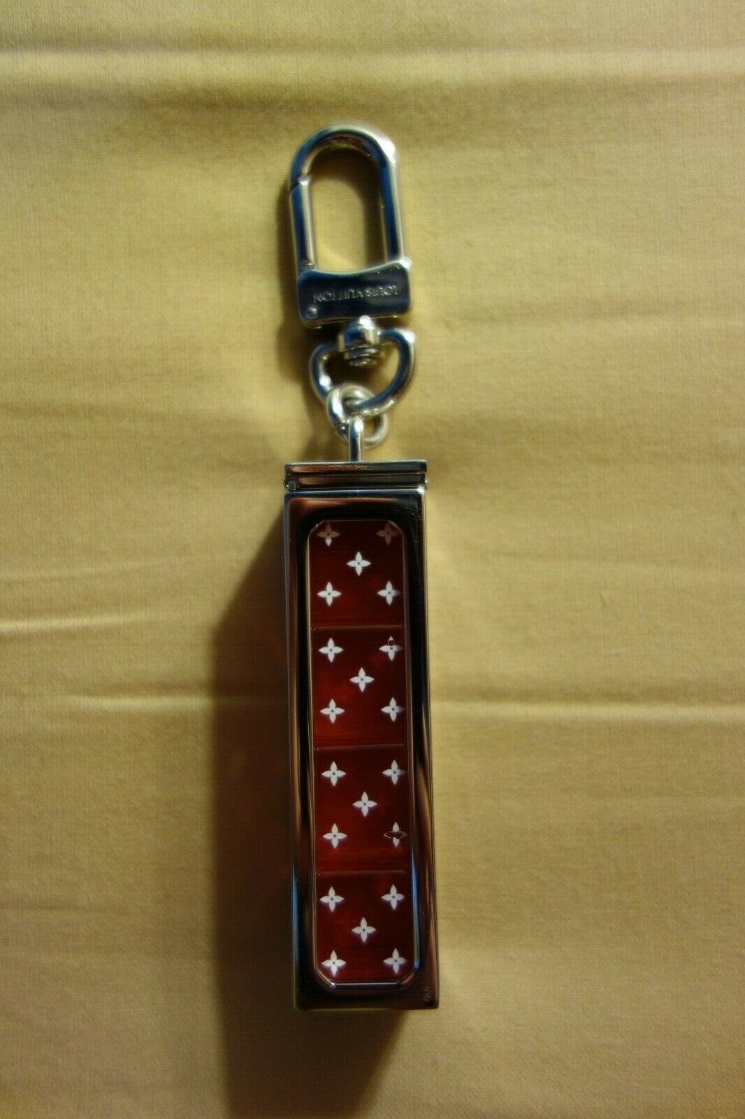 Louis Vuitton (Ultra Rare) Supreme Dice Keychain Set 235743