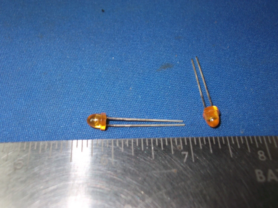 MV53154M MV53154 LED YELLOW DIFF 5MM ROUND T/H NEW RARE LOT 1000 PIECES - Image 2 of 2