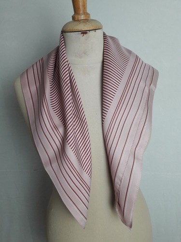 N44 Foulard carré polyester DONATELLA 66x68cm VINTAGE 70 squared scarf - Imagen 2 de 7