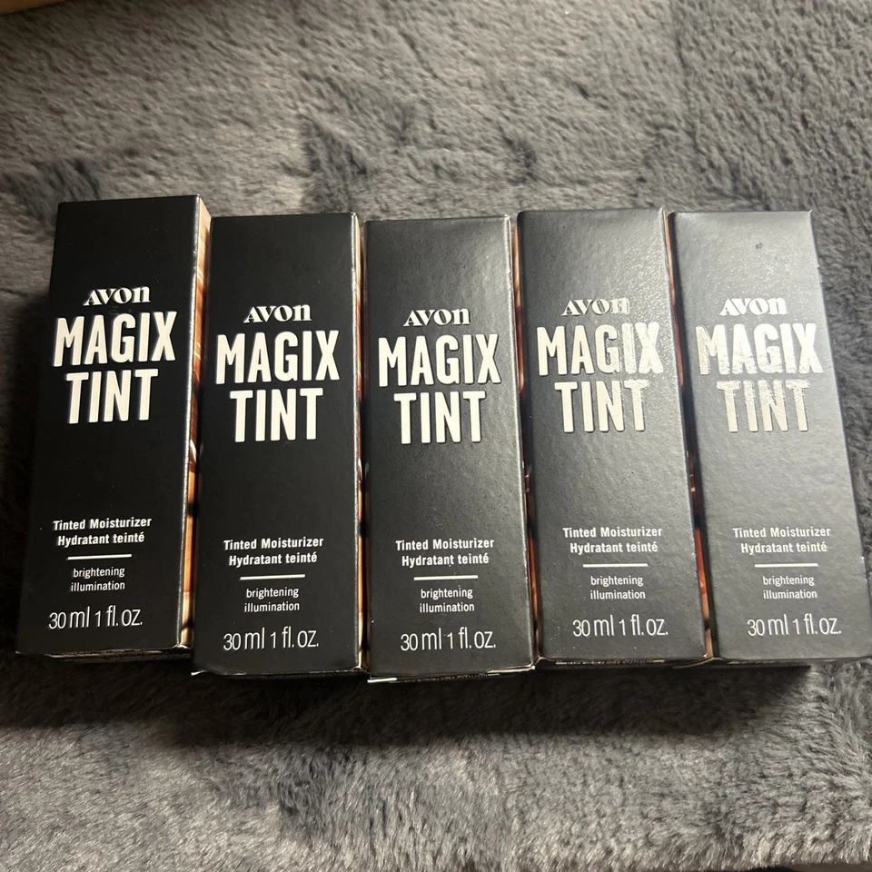 Avon Magix Tinted Moisturizer Brightening Illumination Fair Lot of 5! - Image 4 of 4