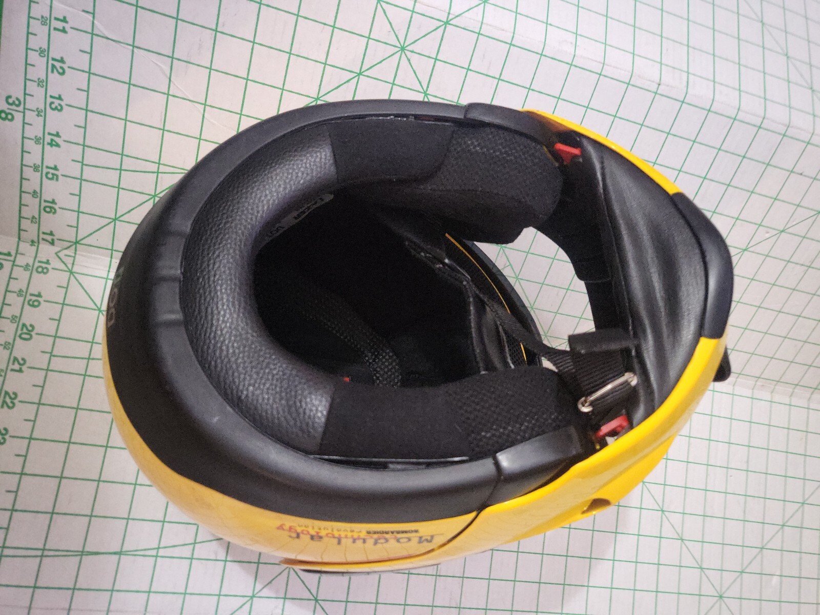 Bombardier SkiDoo Snowmobile Helmet Modular Technology Revolution med