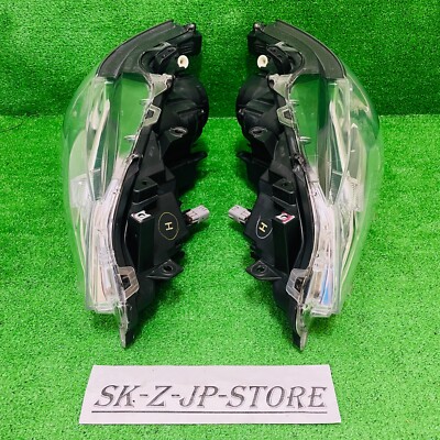 Toyota Genuine CROWN 210 GRS210 AWS210 Early Model Headlight