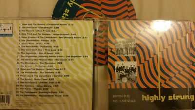 CD - HIGHLY STRUNG (Vers 1) - BRITISH 60s INSTRUMENTALS (Incl. Dave Clark Five)