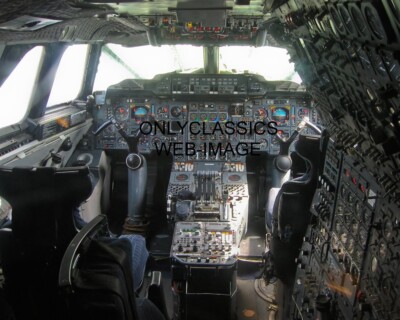 CONCORDE SUPERSONIC JET AIRPLANE COCKPIT 8X10 PHOTO AVIATION AVIONICS PILOT & CO