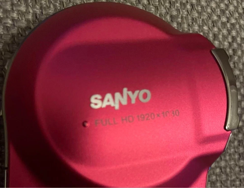 Sanyo Xacti DMX-CS1 Digital Camera Camcorder Pink Used Japan Tested - Image 2 of 4