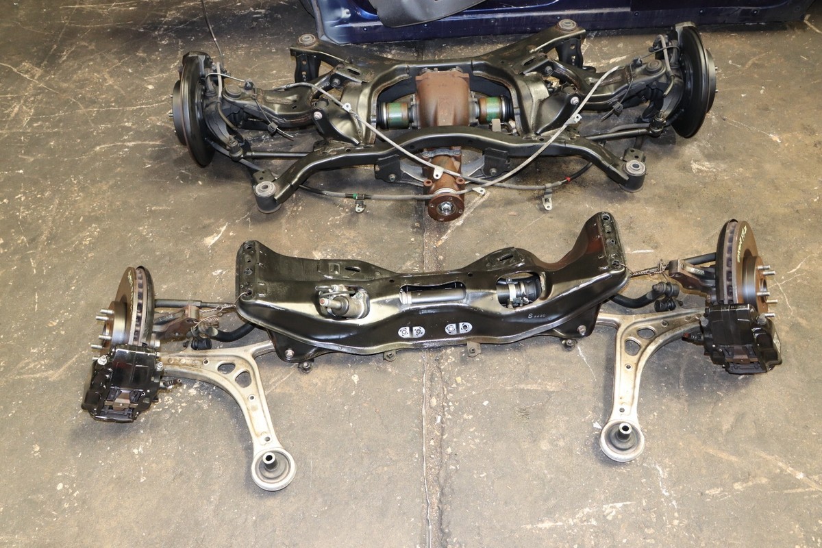 2017 Subaru WRX STI Front & Rear M/T Differential Brembo Brakes