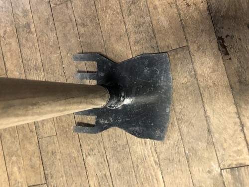 Rogue Gardening Tool, Hoe - Picture 8 of 10