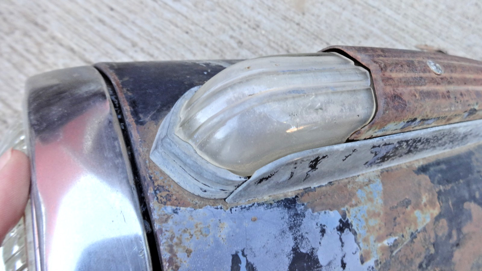 1941 1942 Chevy Truck HEADLIGHT ASSEMBLIES Original GM Guide pair 1946 GMC