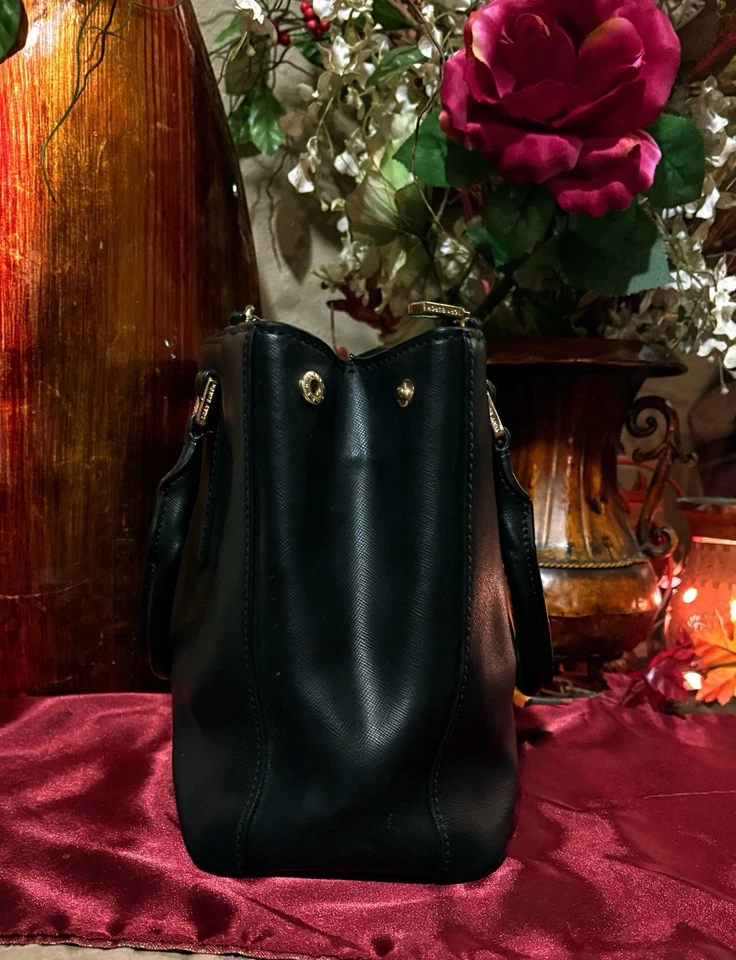 Tory Burch Saffiano Robinson 单肩包 托特包 中号 黑色 — 第 4/4 张图片