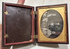 1/4 Plate Antique 1840s Daguerreotype Man Woman Photo Gutta Percha Union Case