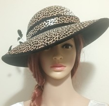 Vintage Wide Brim Feathered Leopard Print Runway Sculpted Bow Derby Party Hat