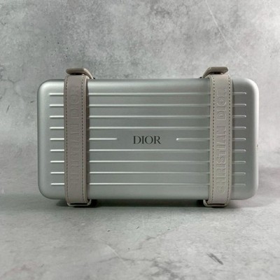 Dior × RIMOWA パーソナルクラッチバッグ ショルダーバッグ シルバー Rimowa Dior Personal Clutch Crossbody Aluminum Bag Silver | eBay
