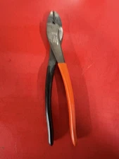 Thomas & Betts WT111M Pliers Crimping Sta-Kon Terminal Tool
