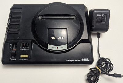 SEGA Mega Drive 1 Konsole | Original 16-Bit Klassiker | Zubehörpaket | 0096