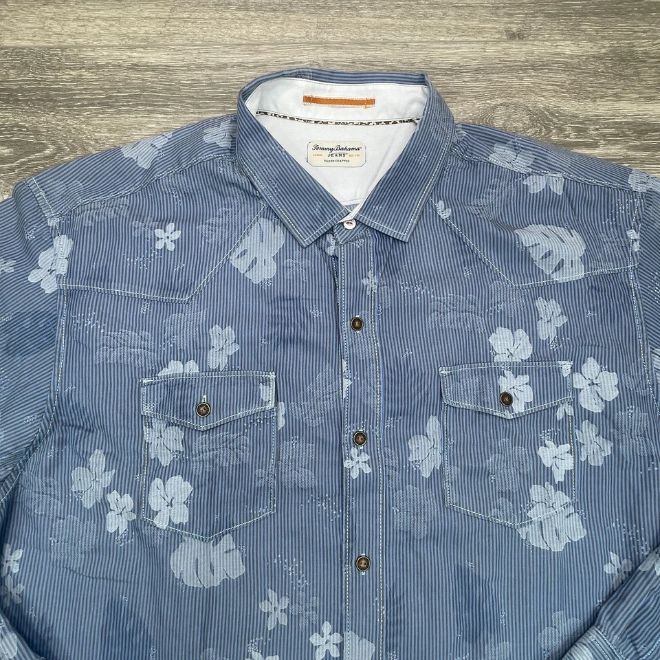 Tommy Bahama Shirt Mens XL Blue Western Floral Cowboy Double Pocket Island Craft - Image 2 of 4