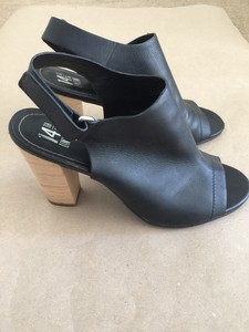 heels with wooden heel