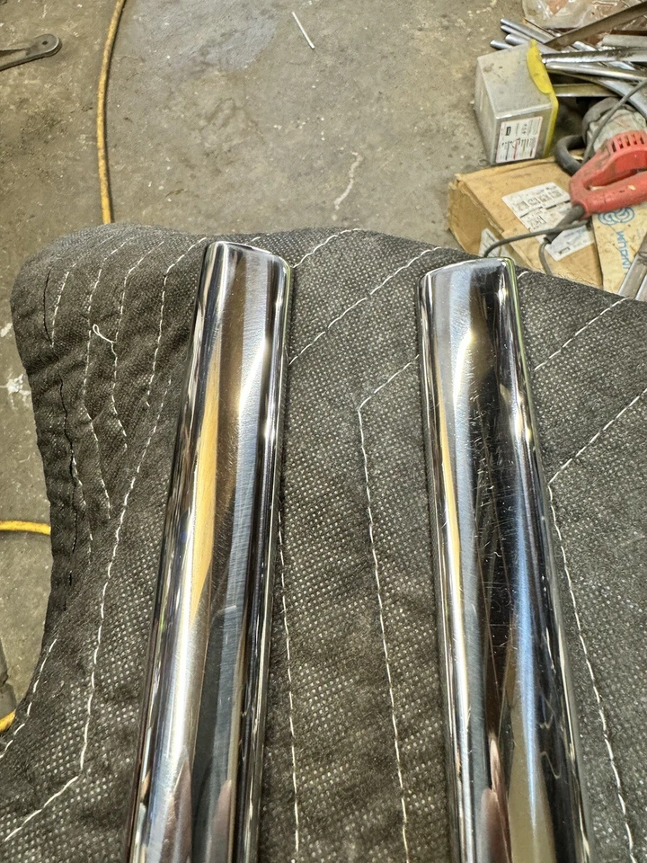 CLEAN 1949 1950 1951 1952 Chevrolet Convertible Hardtop Door Belt Trim Mouldings - Image 4 of 4