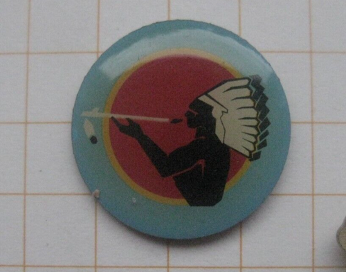 MANITOU / TABAK ........................................ Zigaretten - Pin (149d)