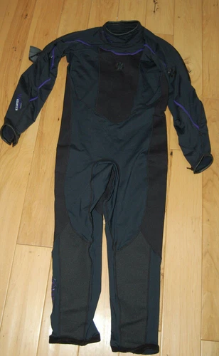 AQUALUNG FUSION ESSENCE SKIN FOR WOMEN'S DRYSUIT ML M/L AQUA LUNG