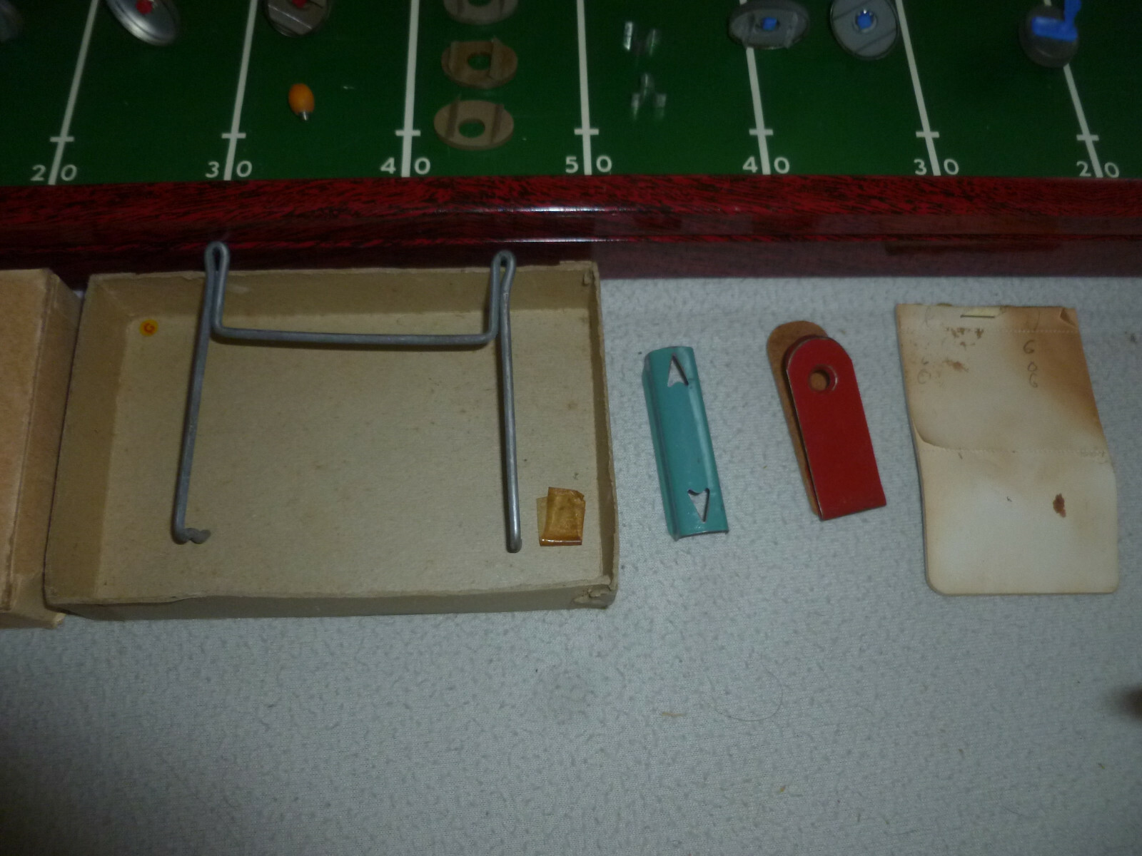 VINTAGE BOXED GOTHAM ALL STAR ELECTRIC FOOTBALL GAME VIBRATING ACTION