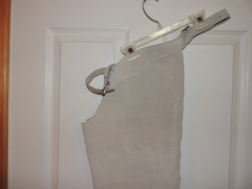 Vintage Genuine Leather Suede Tan Western Show Chaps by Perri’s. Size M - Image 2 of 4