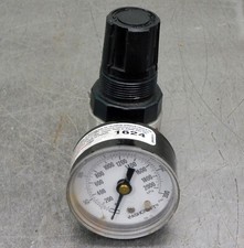Parker R374-01CG Pneumatic Air Pressure Regulator w/ Pressure Gauge