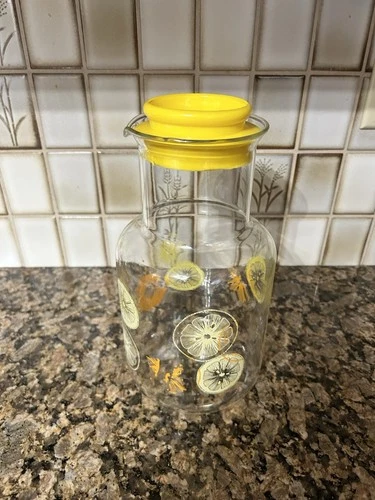 Pyrex Vintage Lemon Orange Slice 2L Carafe Pitcher with Lid