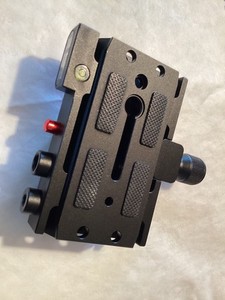 Cine plus Pro Quick Release Adapter with Plate