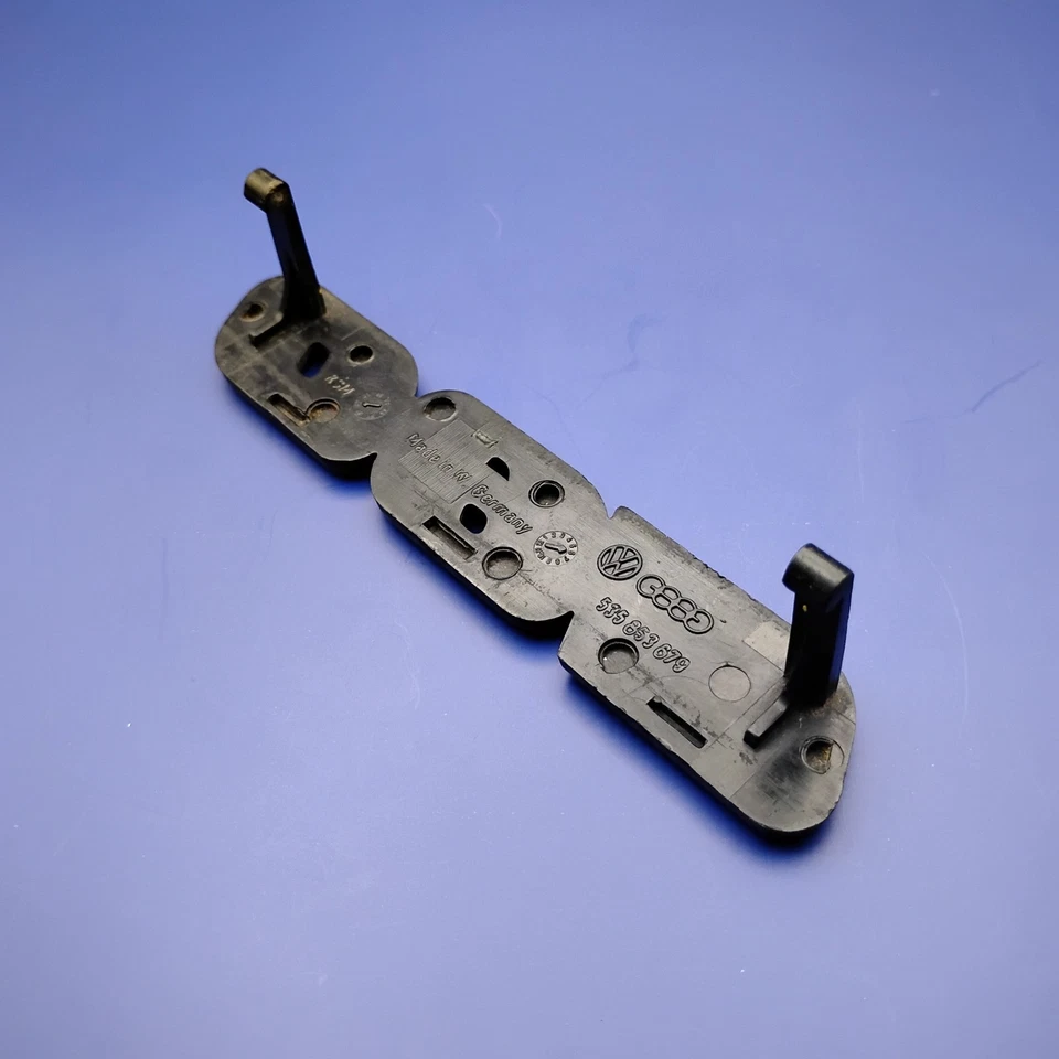 Emblema parrilla G60 VW Volkswagen Corrado Golf Rallye 535 853 670 Foto 4 de 4