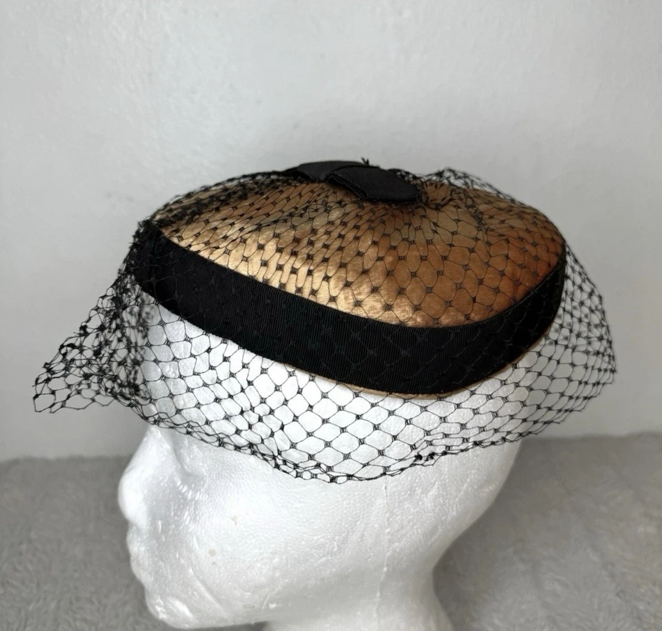 De colección Naranja Negro Pastillero Sombrero Terciopelo Red Velo Película Utilería Disfraz LEER Foto 4 de 4