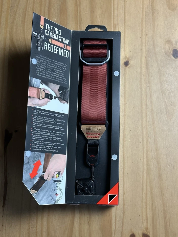 Peak Design Slide Camera Strap Summit Edition (RED) LIMITED EDITION - Image 4 of 4