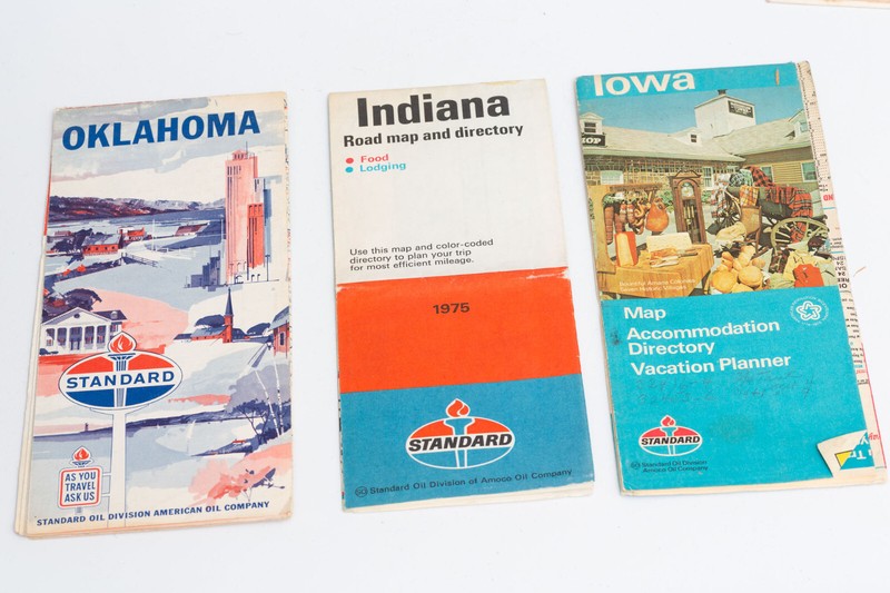 Group of 19 vintage oil company road maps of the U.S. 1941-1976