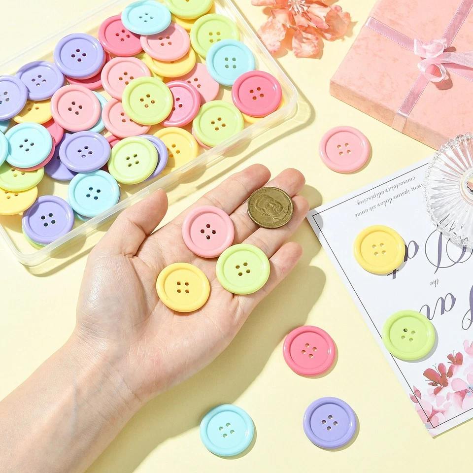 60x 4-Hole Flat Round Acrylic Button for Sewing Craft Cloth Dress Closures Decor - Image 4 of 4