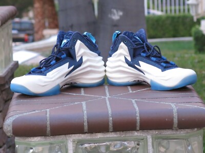Nike

Chuck Posite \'Midnight Navy\' Nike Chuck Posite Midnight Navy - Sneaker Bar Detroit main image 4