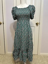 Women/teen girl dress, Greenish Stretch Dress. Excellent Preown Condition Size M