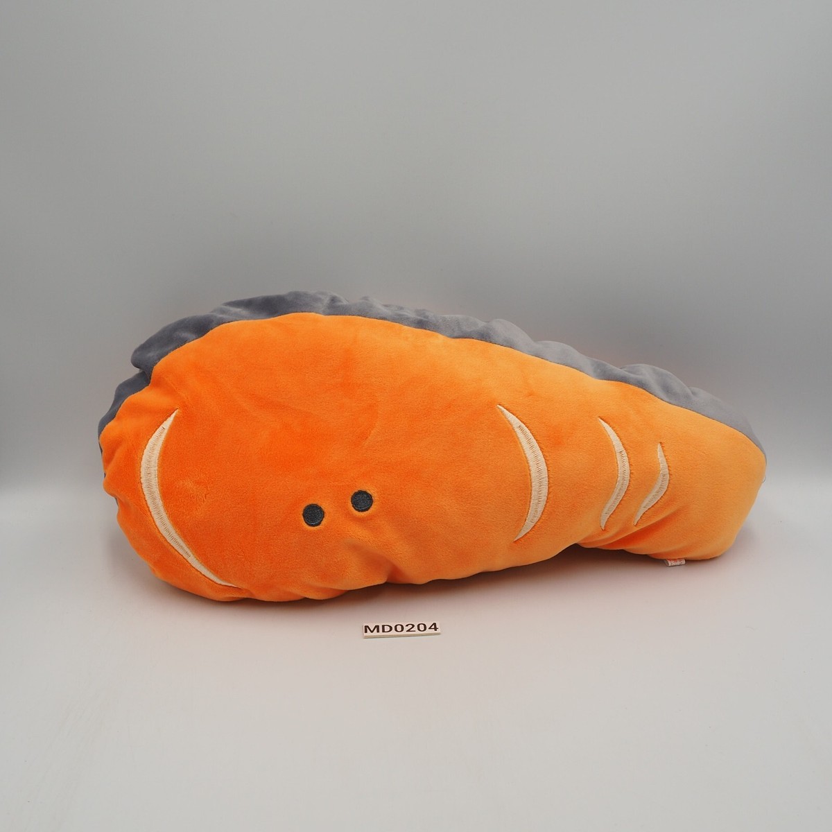 MD0204 Tsuburana hitomi Eyes Bento YELL Salmon Cushion Plush 12