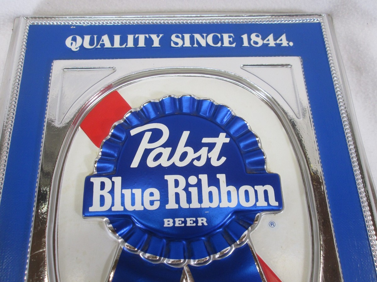 ヴィンテージ vintage 70's Pabst Blue Ribbon M Vintage 1970's PBR Pabst Blue Ribbon Beer embossed plastic