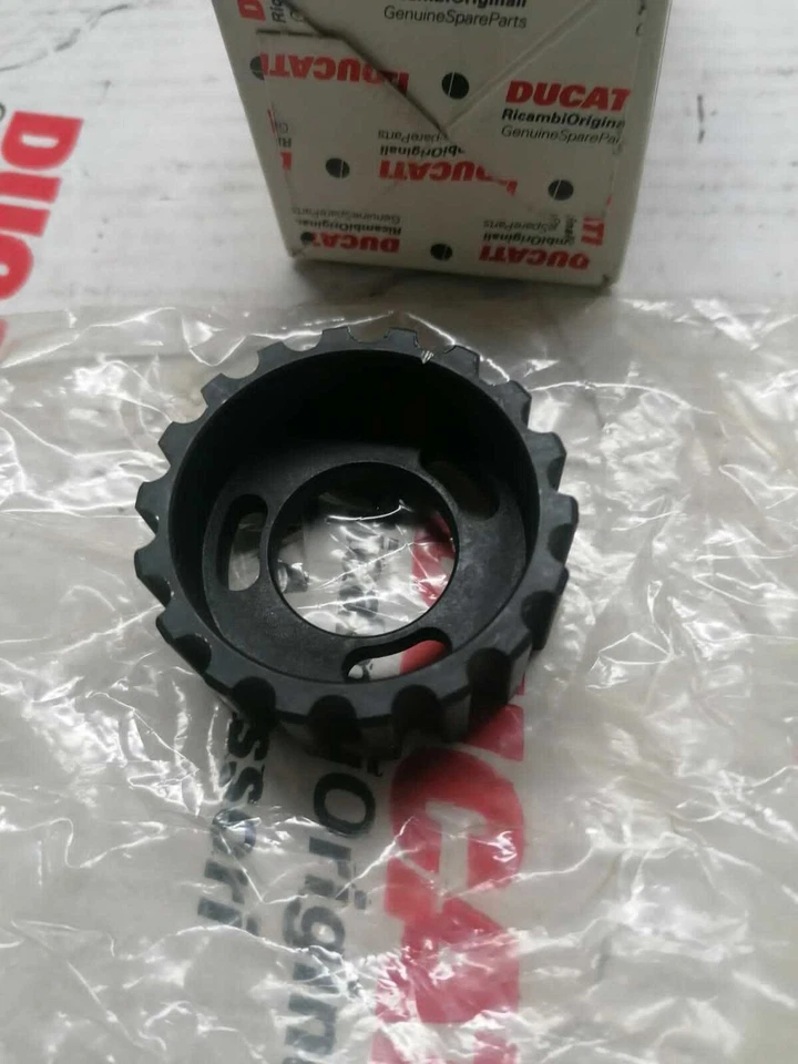 Puleggia Distribuzione Z. 18 per Ducati Monster 750/900-SS/03 Codice 25510141A - Immagine 2 di 4