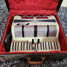 Tested Working Vintage Piano Nobility Accordion Pearl White w/ Case Instrument