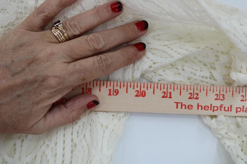 Vestido RN Studio para mujer 16 crema encaje manga campana cambio forrado funda dobladillo vieira Foto 2 de 4