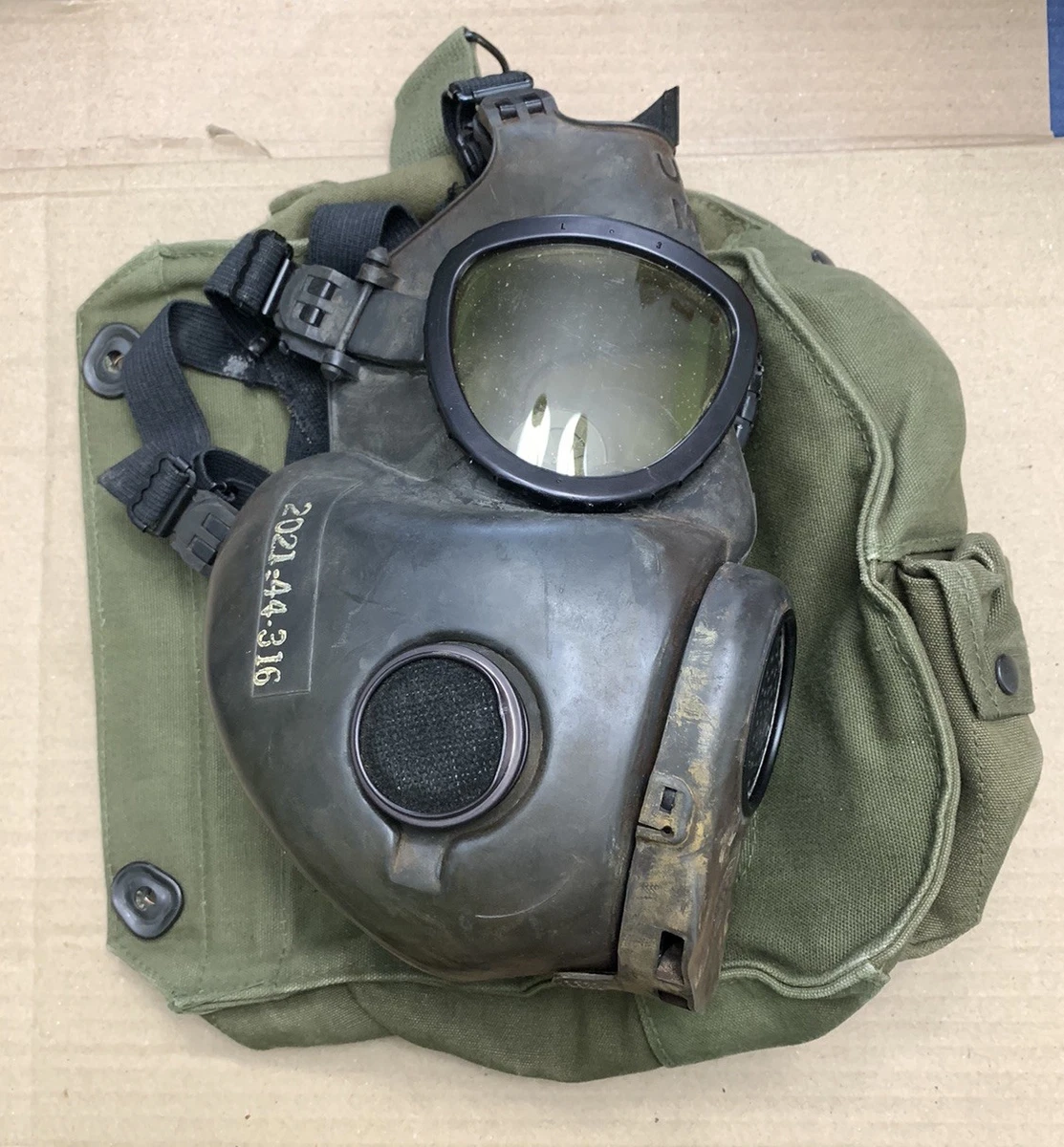US Gas Mask Indiana Original Vietnam War Personal & Field Gear for
