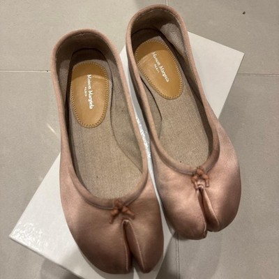 Maison Margiela Tabi Satin Ballerinas Puderrosa Größe 35 Gebraucht