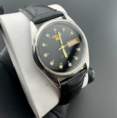 Vintage Seiko 5  Automatic Authentic Japan Made Men's Wrist Watch