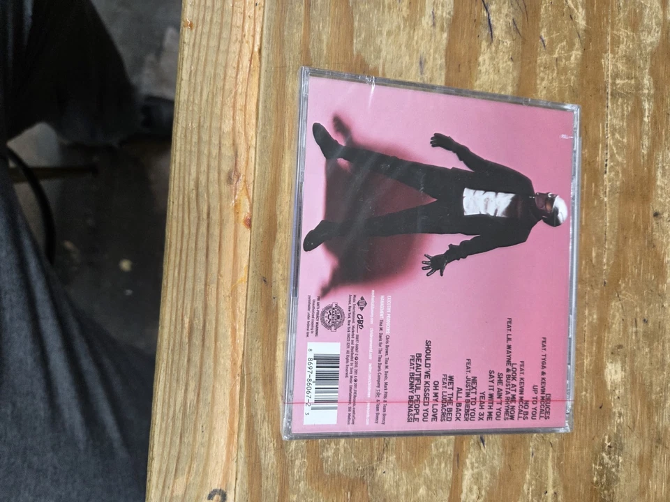 Chris BROWN FAME - Imagem 2 de 2