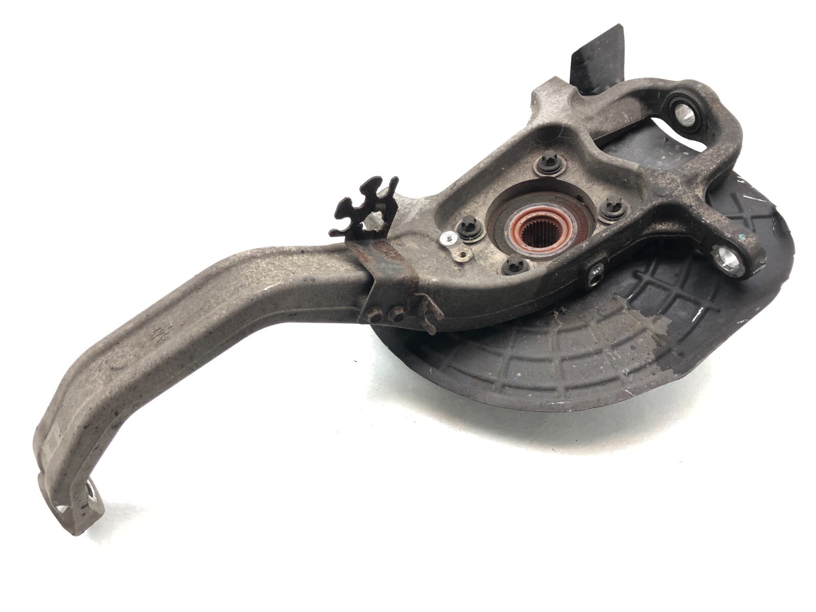 2014-2019 MASERATI GHIBLI AWD LEFT DRIVER FRONT SPINDLE KNUCKLE HUB OEM.