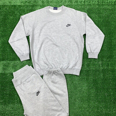 Nike Vintage Sweatshirt Gray Jumper Sweatpants Set Gray Nike Vintage Sweatshirt Gray Jumper Sweatpants Set Gray