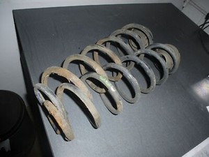 Hinterfeder L Hinterachse VW