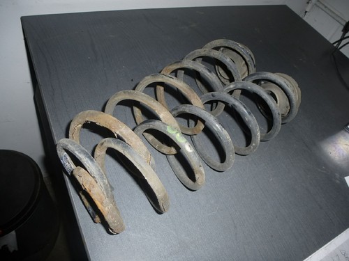 Hinterfeder L Hinterachse VW